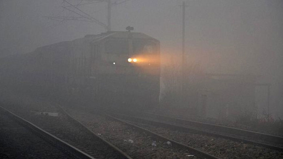 15 trains delayed in capital due to fog