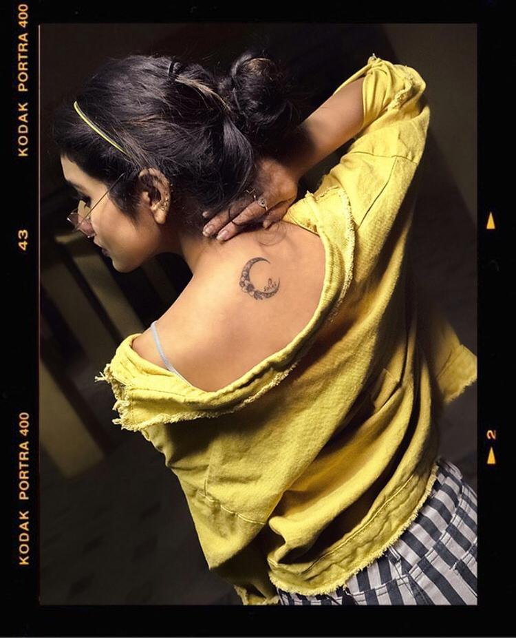 priya prakash varrier new tatto
