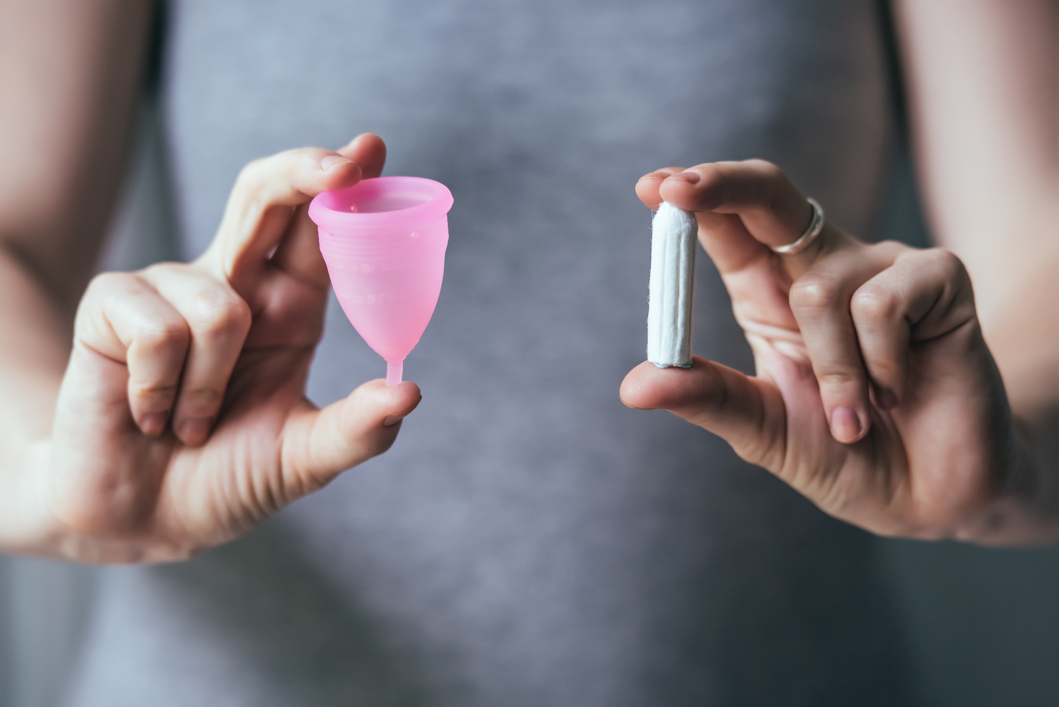 menstrual-cup-and-tampon
