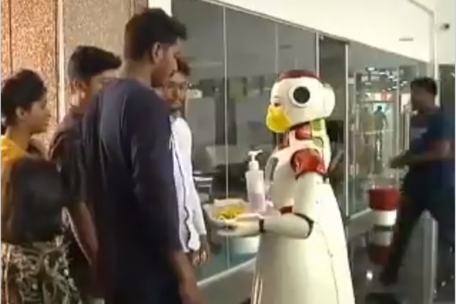 A govt hospital in jaipur is using robots to fight Covid19