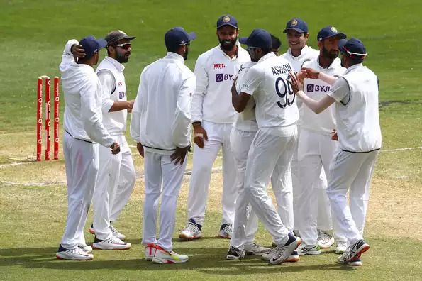 Meanwhile, The series stands level at 1-1 after India bounced back from the Adelaide defeat to beat Australia by 8 wickets in the Boxing Day Test in Melbourne last week.