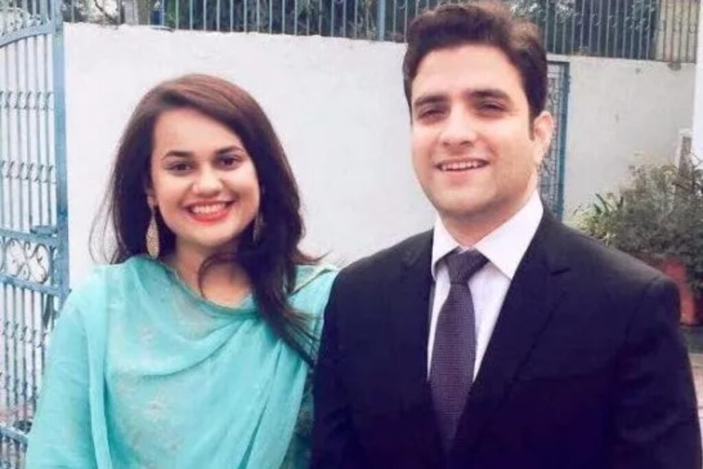 Ias Athar Amir Khan Engaged With Dr Mehreen Qazi Months After Ex Wife Tina Dabi S Second