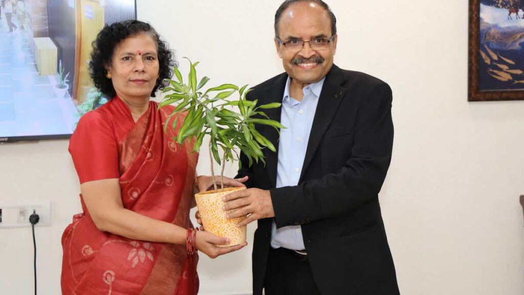 Current image: Women Power At The Helm: Delhi’s Top 3 Central Government Hospitals Appoint Female Directors For The First Time