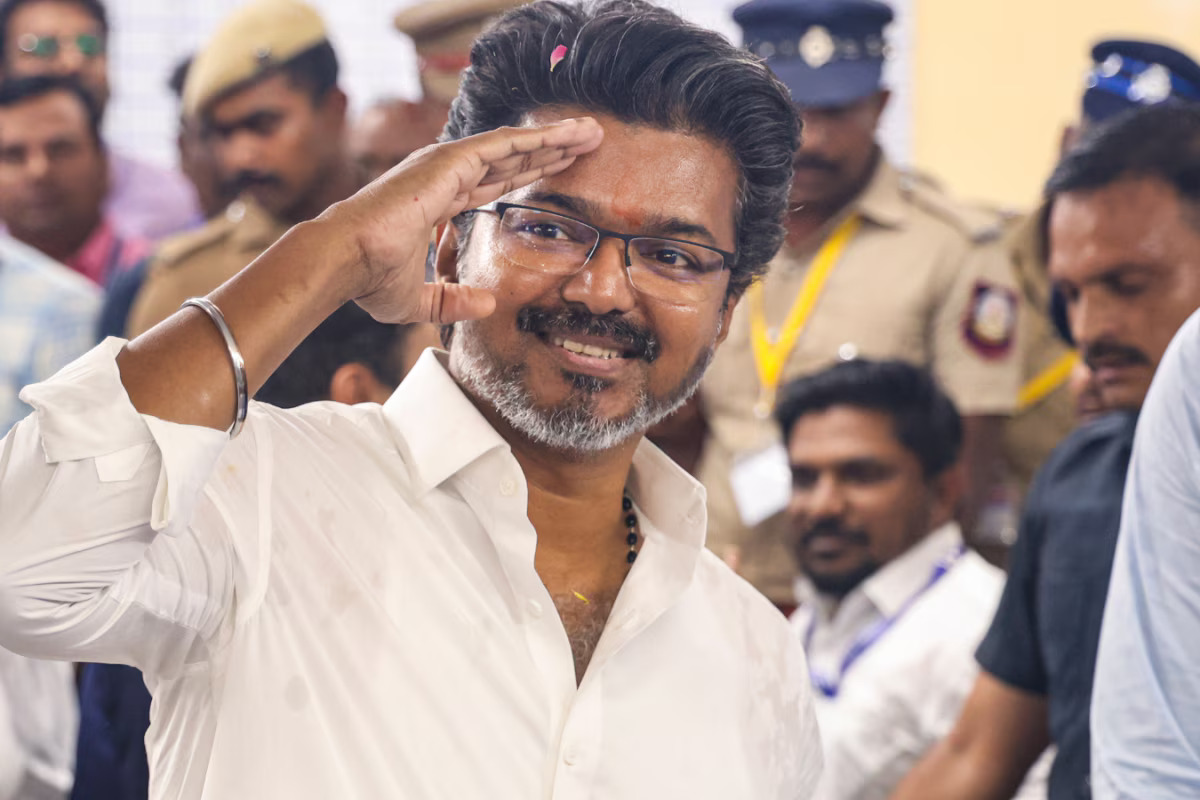 Tamil Nadu Deadlock: Governor Withholds Invitation to TVK's Vijay Over Majority Concerns